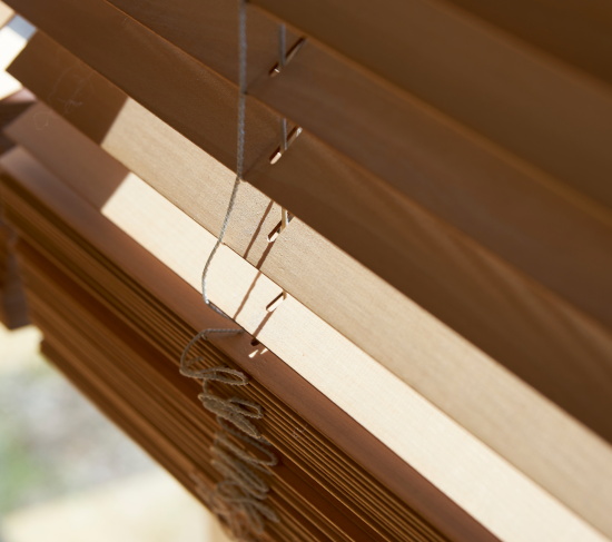 Characteristics Wooden blinds 50mm ECO, cord ladder